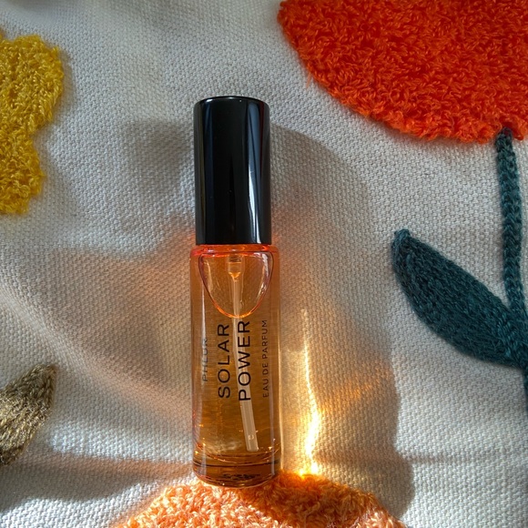 phlur Other - PHLUR Solar Power mini